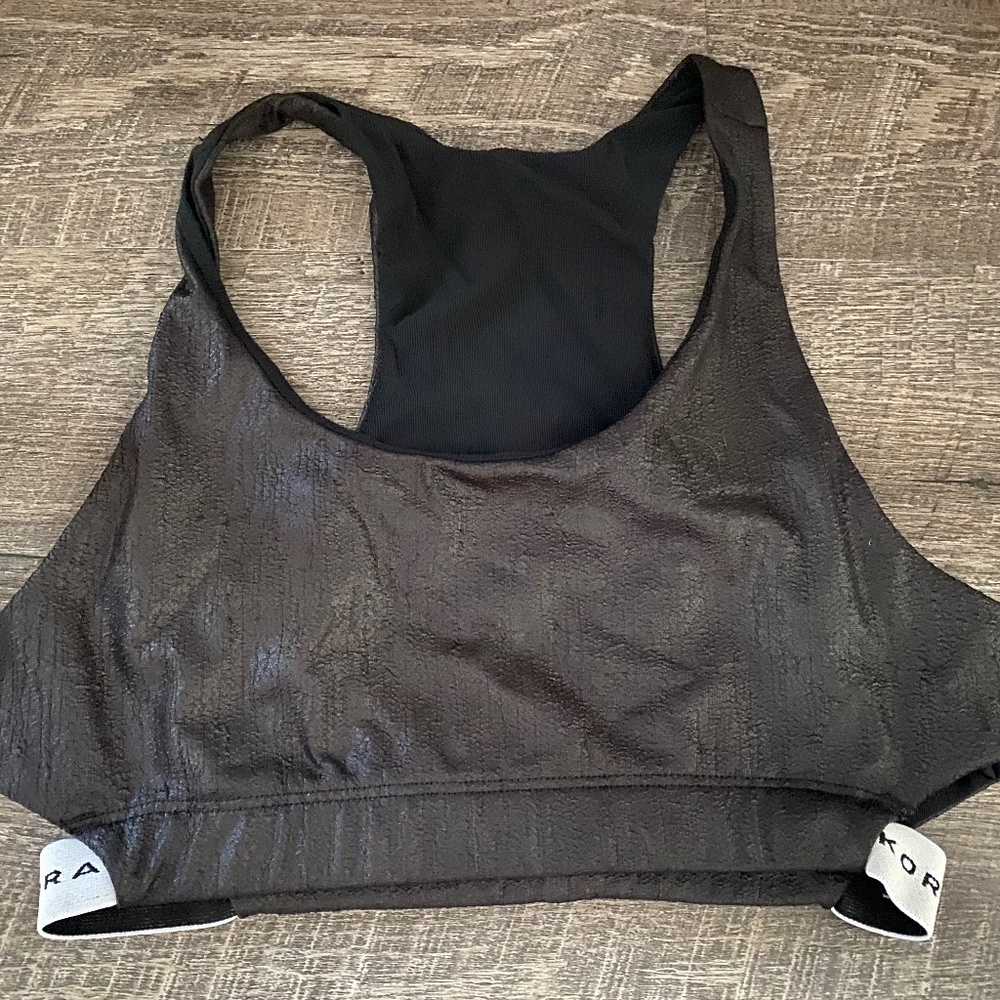 Koral Activewear Metallic Beta Obscure Sports Bra SM